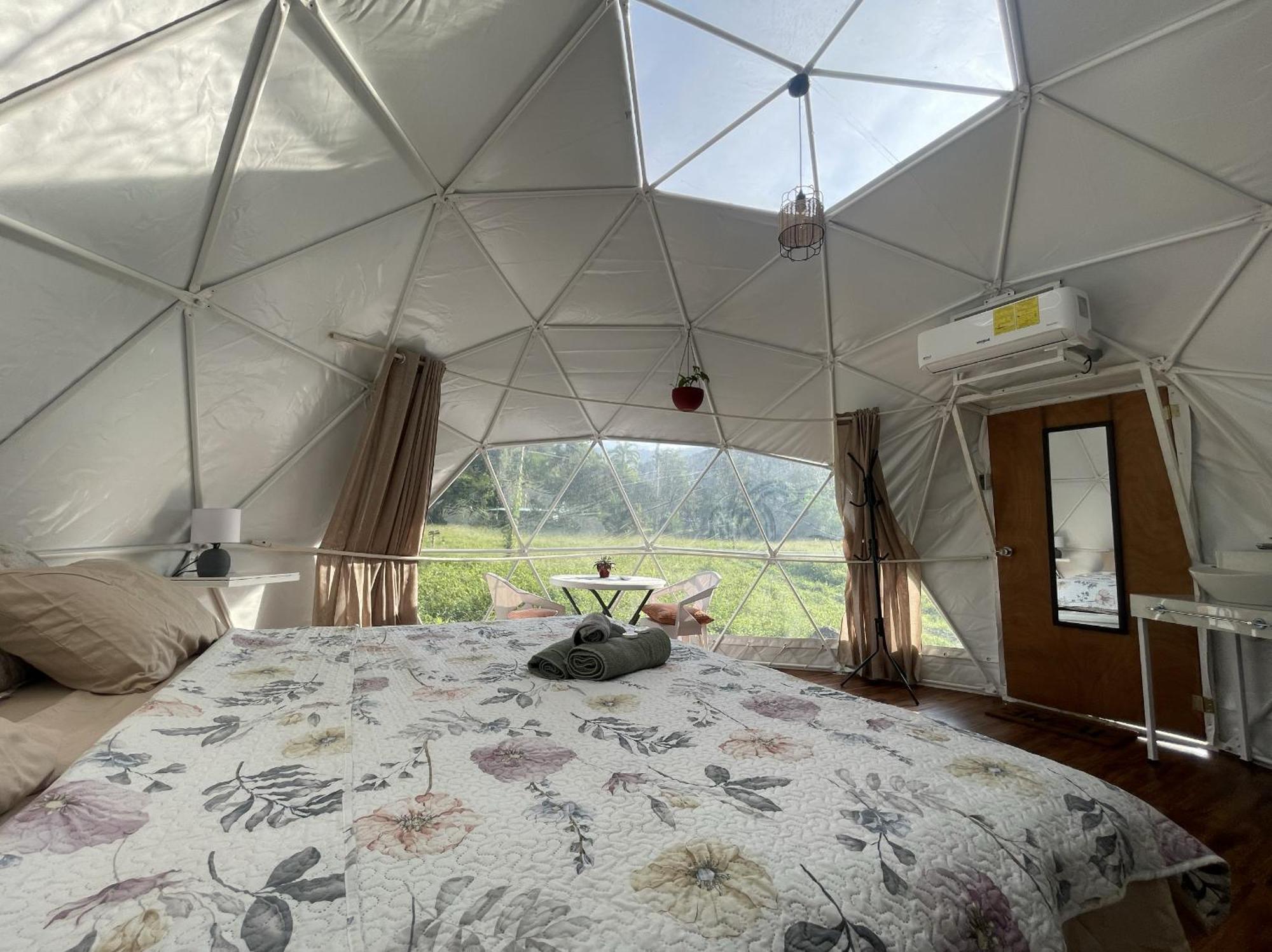 La Comarca River Glamping Dome Near Manuel Antonio Exterior foto